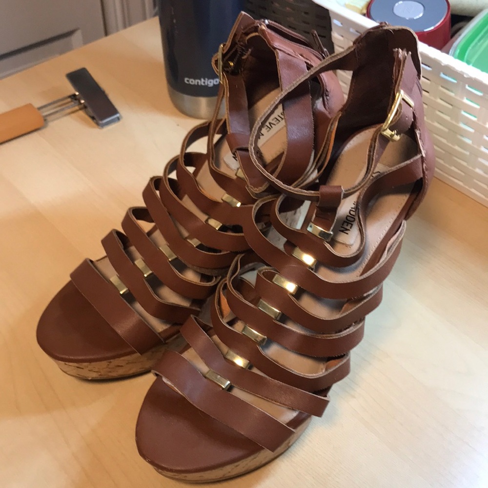 Steven Madden Strappy Sandals Size 8.5